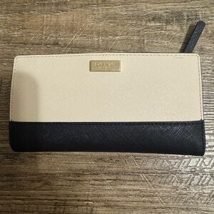 Kate spade two tone wallet